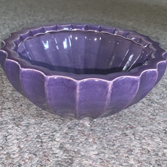 Purple Vases - Picture 2 of 10